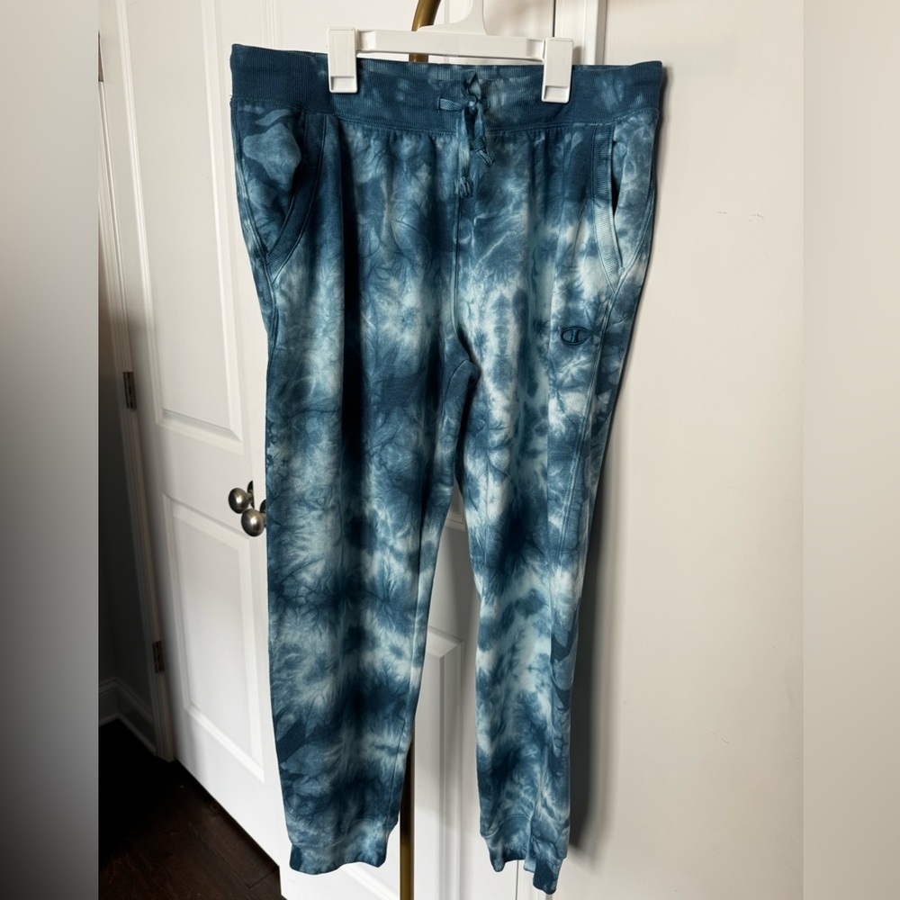 Champion crush dyed blue fleece jogger sweatpants